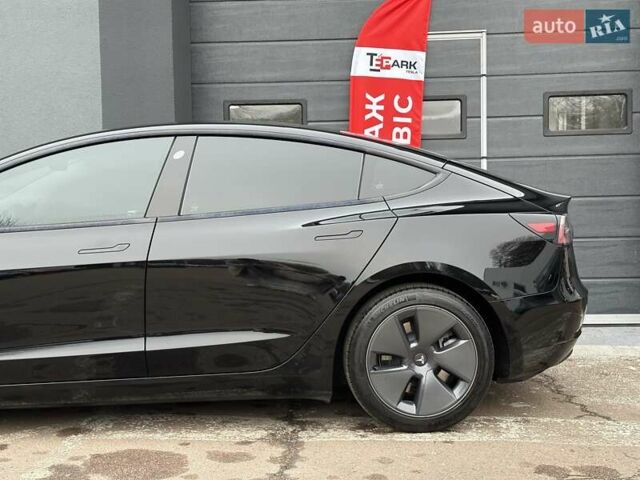Черный Тесла Модель 3, объемом двигателя 0 л и пробегом 36 тыс. км за 24999 $, фото 5 на Automoto.ua