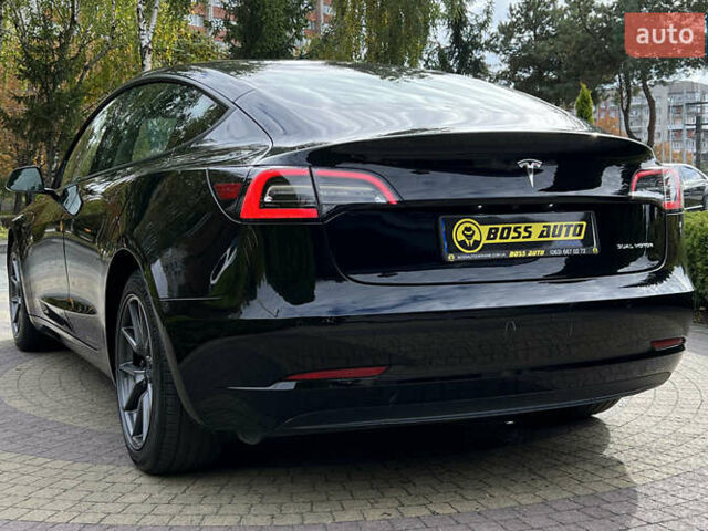 Тесла Модель 3 2022 у Львові на Automoto.ua Чорний Тесла Модель 3, об'ємом двигуна 0 л та пробігом 66 тис. км за 22750 $, фото 4 на Automoto.ua