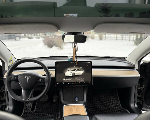 Черный Тесла Модель 3, объемом двигателя 0 л и пробегом 137 тыс. км за 16999 $, фото 13 на Automoto.ua