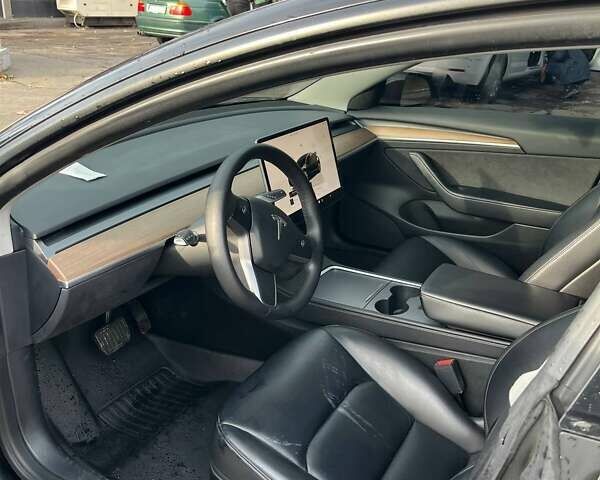 Черный Тесла Модель 3, объемом двигателя 0 л и пробегом 240 тыс. км за 18800 $, фото 2 на Automoto.ua