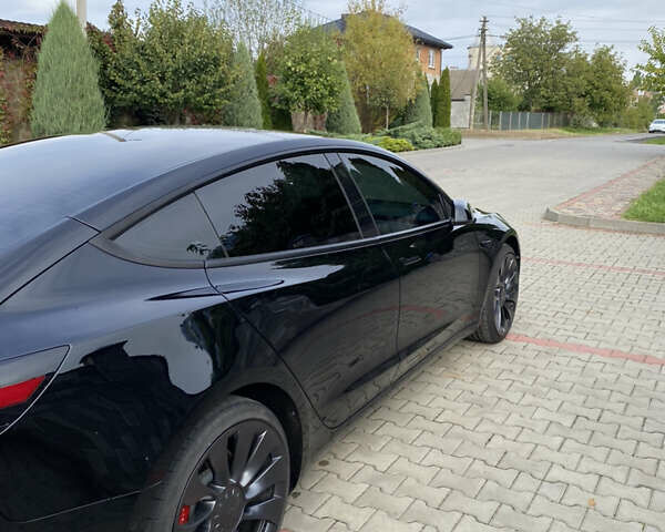Чорний Тесла Модель 3, об'ємом двигуна 0 л та пробігом 31 тис. км за 25100 $, фото 9 на Automoto.ua