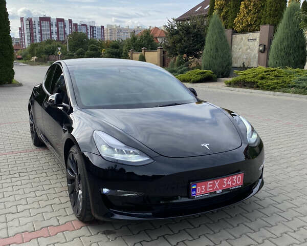 Чорний Тесла Модель 3, об'ємом двигуна 0 л та пробігом 31 тис. км за 25100 $, фото 4 на Automoto.ua