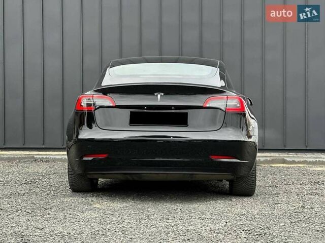Чорний Тесла Модель 3, об'ємом двигуна 0 л та пробігом 45 тис. км за 25000 $, фото 5 на Automoto.ua