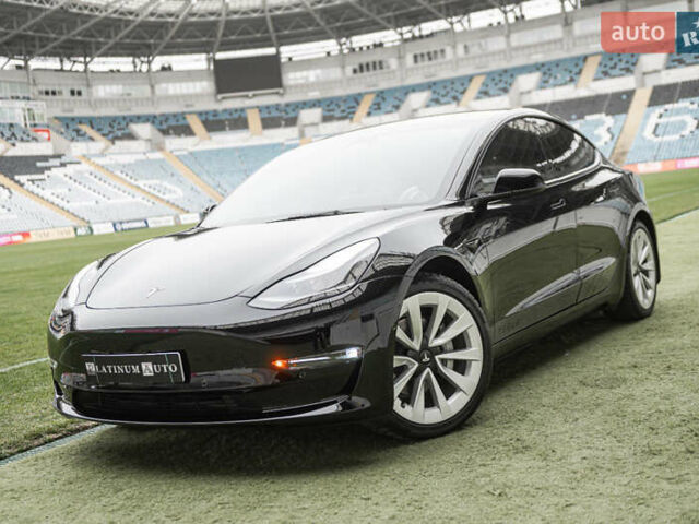 Черный Тесла Модель 3, объемом двигателя 0 л и пробегом 16 тыс. км за 27500 $, фото 4 на Automoto.ua