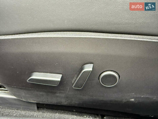 Черный Тесла Модель 3, объемом двигателя 0 л и пробегом 116 тыс. км за 20999 $, фото 45 на Automoto.ua