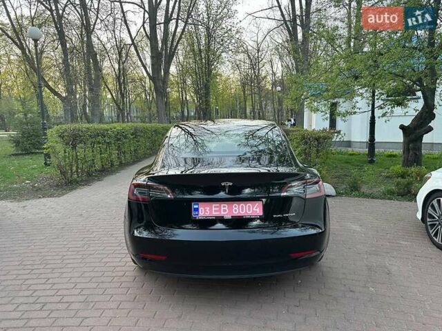 Черный Тесла Модель 3, объемом двигателя 0 л и пробегом 29 тыс. км за 28000 $, фото 2 на Automoto.ua