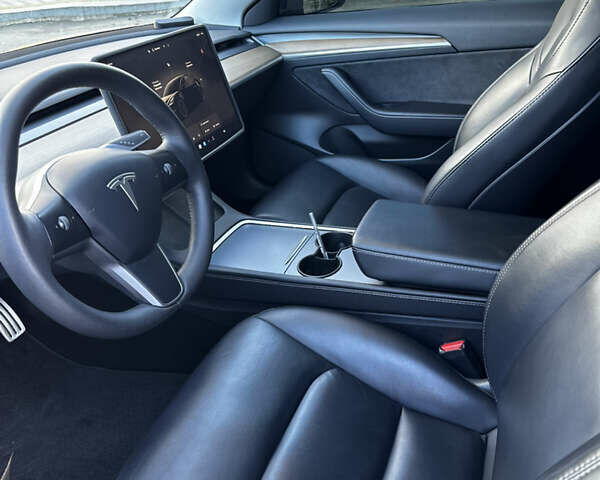 Чорний Тесла Модель 3, об'ємом двигуна 0 л та пробігом 96 тис. км за 22000 $, фото 27 на Automoto.ua