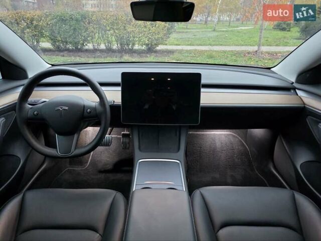 Чорний Тесла Модель 3, об'ємом двигуна 0 л та пробігом 38 тис. км за 24000 $, фото 31 на Automoto.ua
