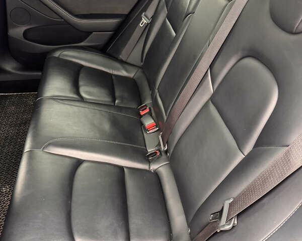 Черный Тесла Модель 3, объемом двигателя 0 л и пробегом 120 тыс. км за 17900 $, фото 10 на Automoto.ua