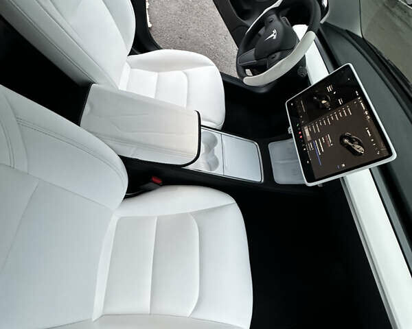 Черный Тесла Модель 3, объемом двигателя 0 л и пробегом 43 тыс. км за 27800 $, фото 21 на Automoto.ua