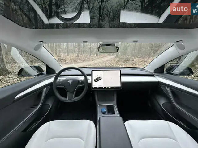 Черный Тесла Модель 3, объемом двигателя 0 л и пробегом 39 тыс. км за 21400 $, фото 7 на Automoto.ua