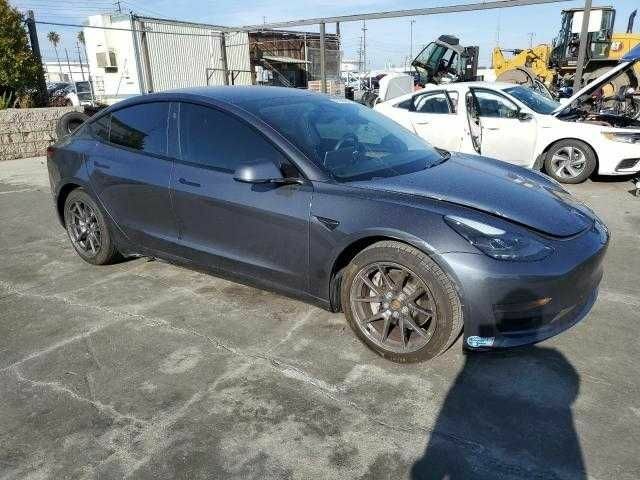 Черный Тесла Модель 3, объемом двигателя 0 л и пробегом 53 тыс. км за 6900 $, фото 5 на Automoto.ua