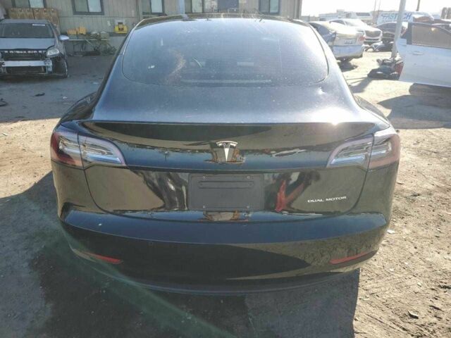 Чорний Тесла Модель 3, об'ємом двигуна 0 л та пробігом 40 тис. км за 9100 $, фото 5 на Automoto.ua