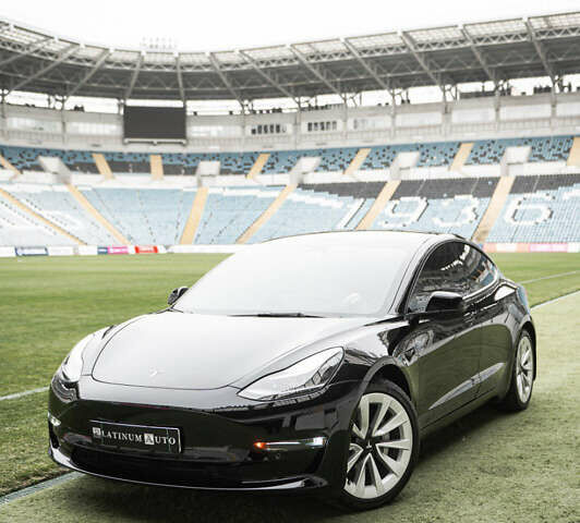 Черный Тесла Модель 3, объемом двигателя 0 л и пробегом 16 тыс. км за 27500 $, фото 2 на Automoto.ua