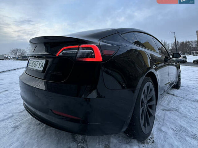 Черный Тесла Модель 3, объемом двигателя 0 л и пробегом 160 тыс. км за 19990 $, фото 8 на Automoto.ua