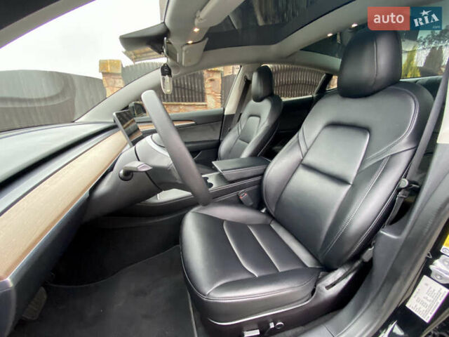 Чорний Тесла Модель 3, об'ємом двигуна 0 л та пробігом 146 тис. км за 20800 $, фото 17 на Automoto.ua