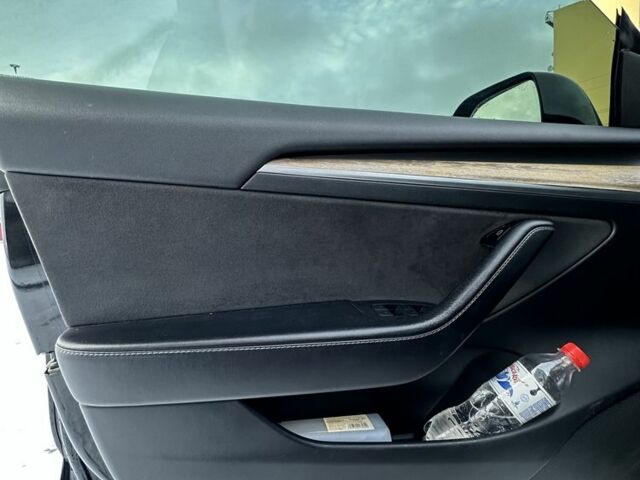 Черный Тесла Модель 3, объемом двигателя 0 л и пробегом 160 тыс. км за 19700 $, фото 19 на Automoto.ua