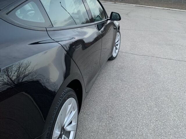 Черный Тесла Модель 3, объемом двигателя 0 л и пробегом 108 тыс. км за 19600 $, фото 2 на Automoto.ua