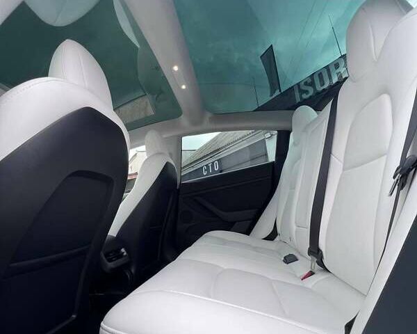 Черный Тесла Модель 3, объемом двигателя 0 л и пробегом 69 тыс. км за 21000 $, фото 35 на Automoto.ua