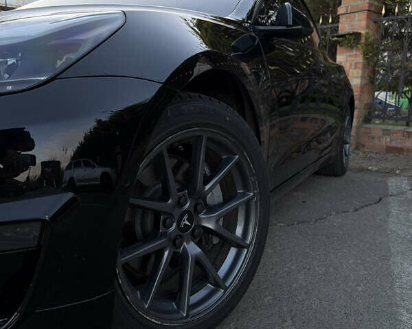 Чорний Тесла Модель 3, об'ємом двигуна 0 л та пробігом 66 тис. км за 21000 $, фото 4 на Automoto.ua