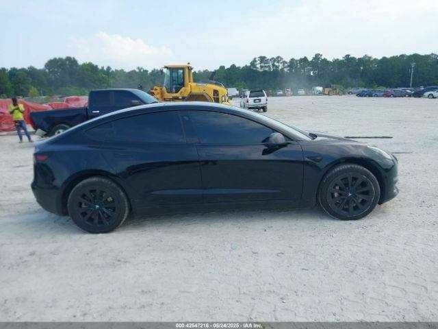 Тесла Модель 3 2022 у Києві на Automoto.ua Чорний Тесла Модель 3, об'ємом двигуна 0 л та пробігом 150 тис. км за 14800 $, фото 6 на Automoto.ua