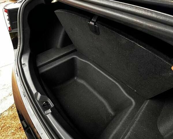 Черный Тесла Модель 3, объемом двигателя 0 л и пробегом 69 тыс. км за 21000 $, фото 11 на Automoto.ua