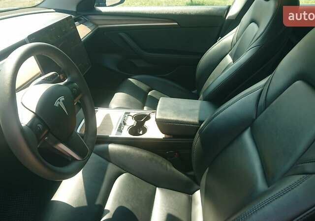 Черный Тесла Модель 3, объемом двигателя 0 л и пробегом 202 тыс. км за 17000 $, фото 19 на Automoto.ua