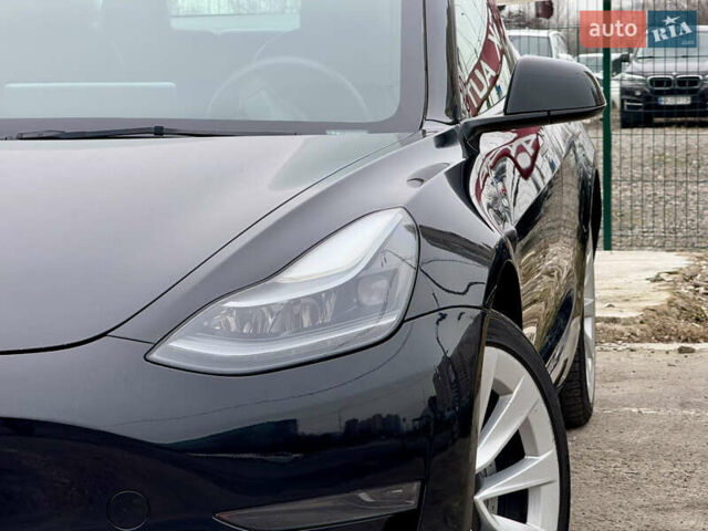 Чорний Тесла Модель 3, об'ємом двигуна 0 л та пробігом 160 тис. км за 17999 $, фото 53 на Automoto.ua