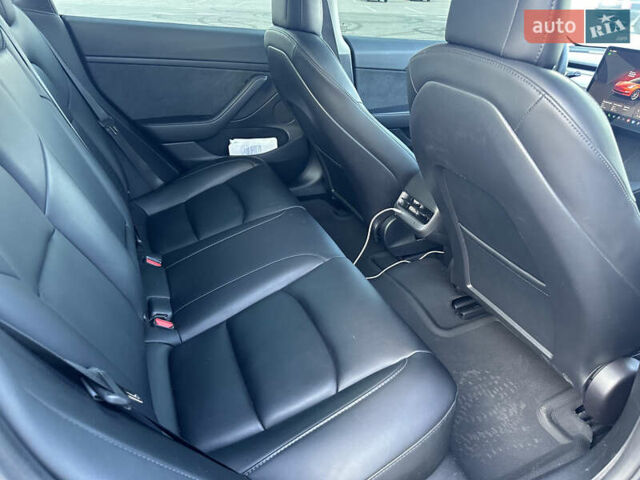 Черный Тесла Модель 3, объемом двигателя 0 л и пробегом 25 тыс. км за 19850 $, фото 14 на Automoto.ua