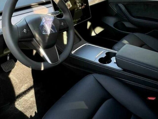 Чорний Тесла Модель 3, об'ємом двигуна 0 л та пробігом 46 тис. км за 11300 $, фото 10 на Automoto.ua