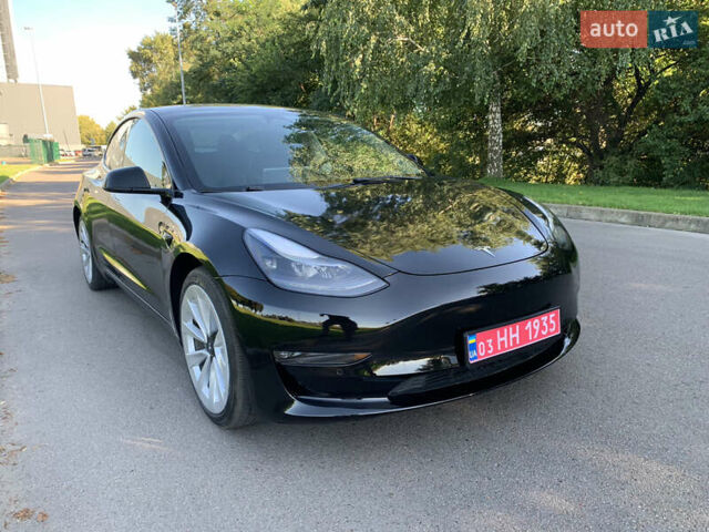 Тесла Модель 3 2022 в Киеве на Automoto.ua Черный Тесла Модель 3, объемом двигателя 0 л и пробегом 93 тыс. км за 19950 $, фото 2 на Automoto.ua