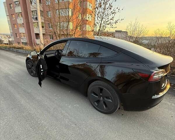Чорний Тесла Модель 3, об'ємом двигуна 0 л та пробігом 92 тис. км за 21000 $, фото 9 на Automoto.ua