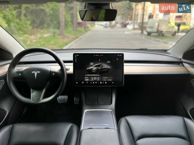 Тесла Модель 3 2022 у Львові на Automoto.ua Чорний Тесла Модель 3, об'ємом двигуна 0 л та пробігом 75 тис. км за 27500 $, фото 19 на Automoto.ua