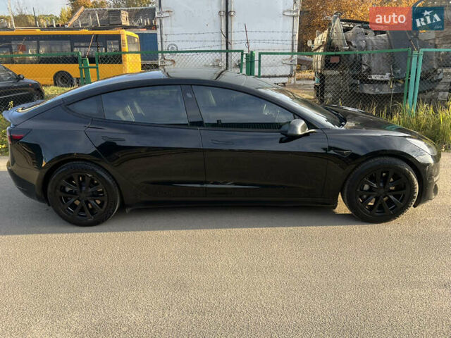Тесла Модель 3 2022 у Києві на Automoto.ua Чорний Тесла Модель 3, об'ємом двигуна 0 л та пробігом 56 тис. км за 22500 $, фото 4 на Automoto.ua