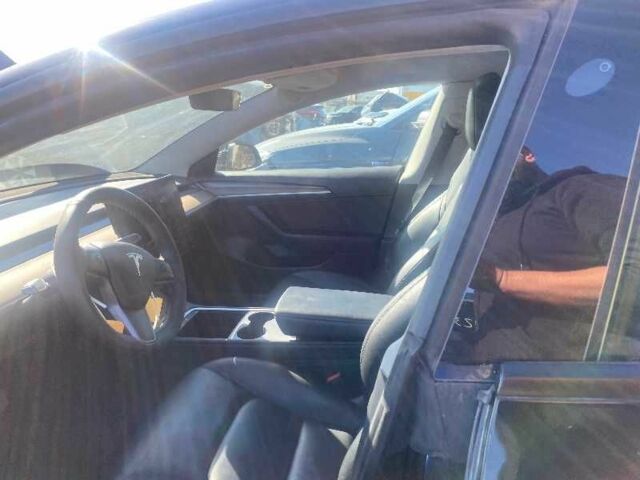 Черный Тесла Модель 3, объемом двигателя 0 л и пробегом 196 тыс. км за 13300 $, фото 12 на Automoto.ua