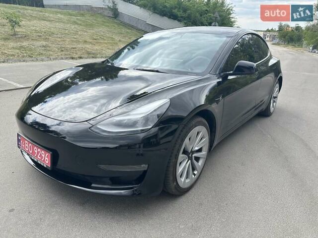 Чорний Тесла Модель 3, об'ємом двигуна 0 л та пробігом 60 тис. км за 22300 $, фото 6 на Automoto.ua