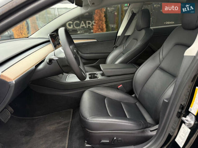 Чорний Тесла Модель 3, об'ємом двигуна 0 л та пробігом 36 тис. км за 19500 $, фото 13 на Automoto.ua