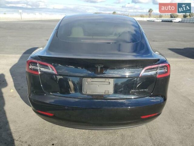 Чорний Тесла Модель 3, об'ємом двигуна 0 л та пробігом 67 тис. км за 5500 $, фото 5 на Automoto.ua