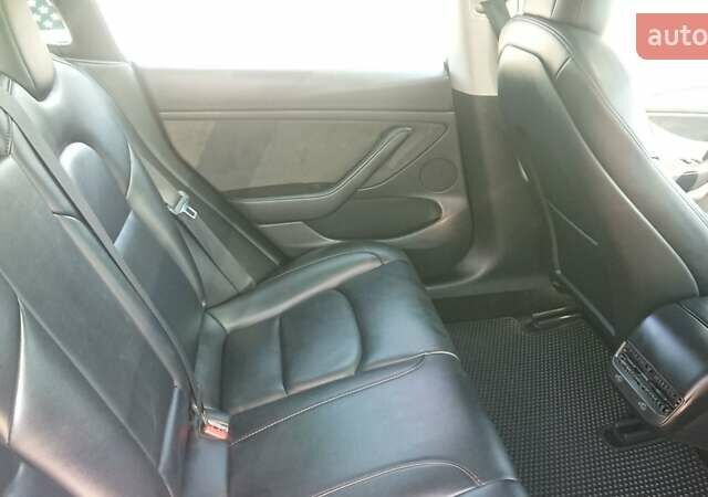 Черный Тесла Модель 3, объемом двигателя 0 л и пробегом 202 тыс. км за 17000 $, фото 9 на Automoto.ua