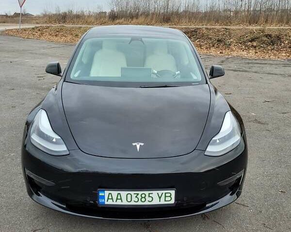 Черный Тесла Модель 3, объемом двигателя 0 л и пробегом 31 тыс. км за 25500 $, фото 4 на Automoto.ua