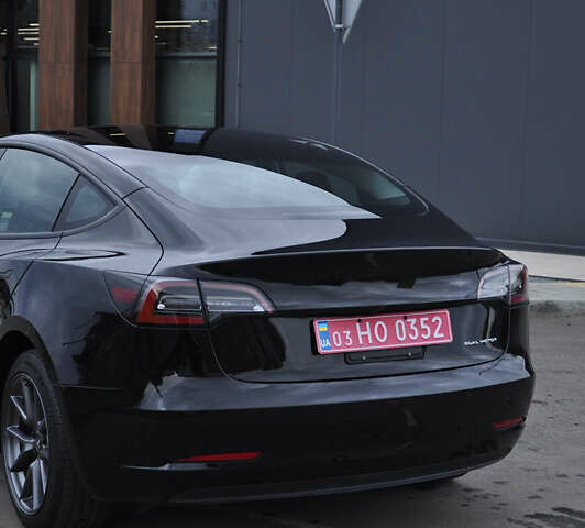 Тесла Модель 3 2022 в Луцке на Automoto.ua Черный Тесла Модель 3, объемом двигателя 0 л и пробегом 25 тыс. км за 23500 $, фото 8 на Automoto.ua