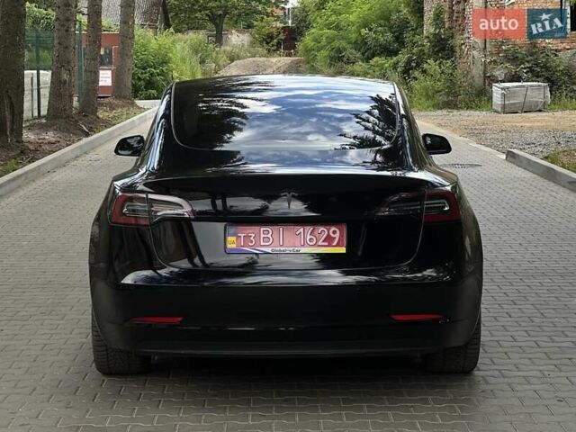 Тесла Модель 3 2022 у Львові на Automoto.ua Чорний Тесла Модель 3, об'ємом двигуна 0 л та пробігом 75 тис. км за 27500 $, фото 8 на Automoto.ua