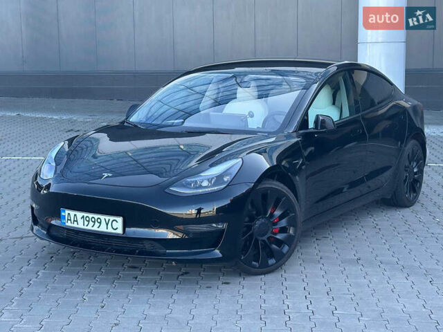 Черный Тесла Модель 3, объемом двигателя 0 л и пробегом 30 тыс. км за 23900 $, фото 4 на Automoto.ua