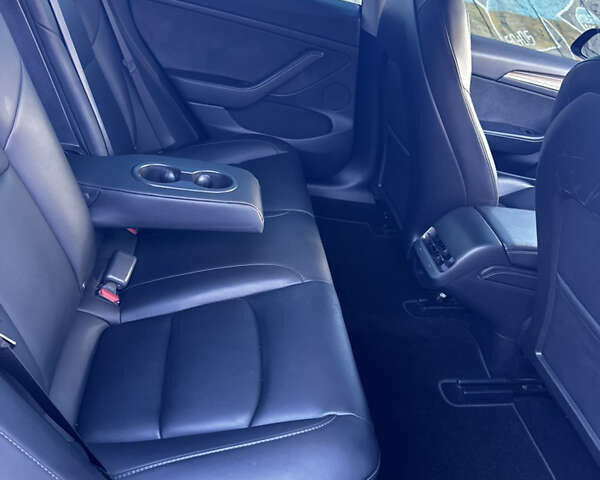 Чорний Тесла Модель 3, об'ємом двигуна 0 л та пробігом 96 тис. км за 22000 $, фото 28 на Automoto.ua