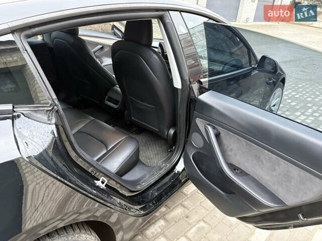 Черный Тесла Модель 3, объемом двигателя 0 л и пробегом 41 тыс. км за 19700 $, фото 6 на Automoto.ua