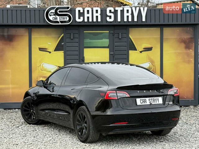 Черный Тесла Модель 3, объемом двигателя 0 л и пробегом 116 тыс. км за 20999 $, фото 2 на Automoto.ua