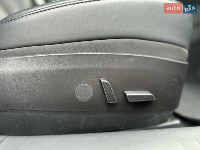 Тесла Модель 3 2022 в Киеве на Automoto.ua Черный Тесла Модель 3, объемом двигателя 0 л и пробегом 135 тыс. км за 19299 $, фото 45 на Automoto.ua