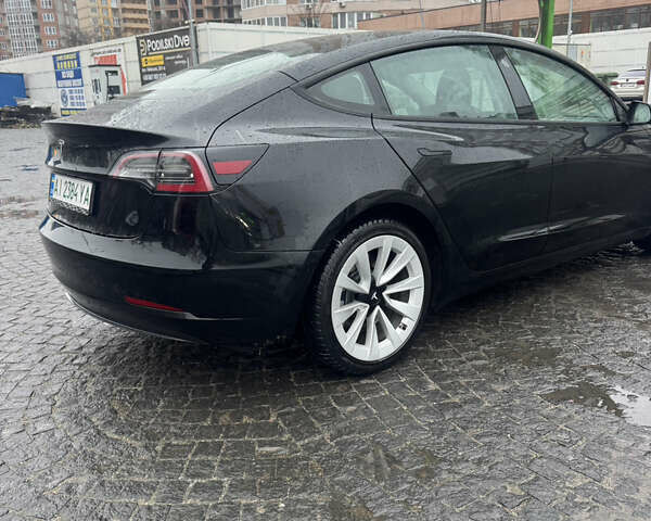 Черный Тесла Модель 3, объемом двигателя 0 л и пробегом 26 тыс. км за 22700 $, фото 4 на Automoto.ua