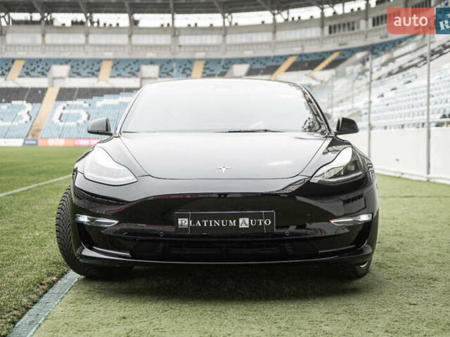 Черный Тесла Модель 3, объемом двигателя 0 л и пробегом 16 тыс. км за 27500 $, фото 1 на Automoto.ua