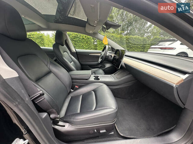 Тесла Модель 3 2022 в Киеве на Automoto.ua Черный Тесла Модель 3, объемом двигателя 0 л и пробегом 135 тыс. км за 19299 $, фото 46 на Automoto.ua